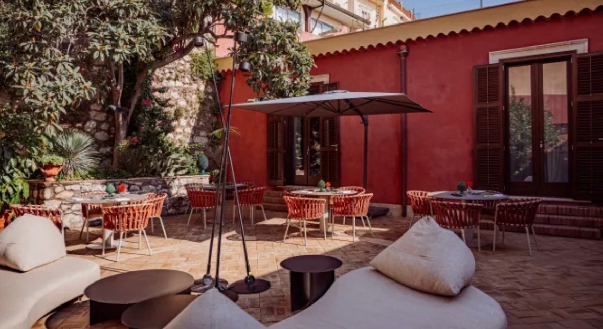 Villa Conrad Courtyard